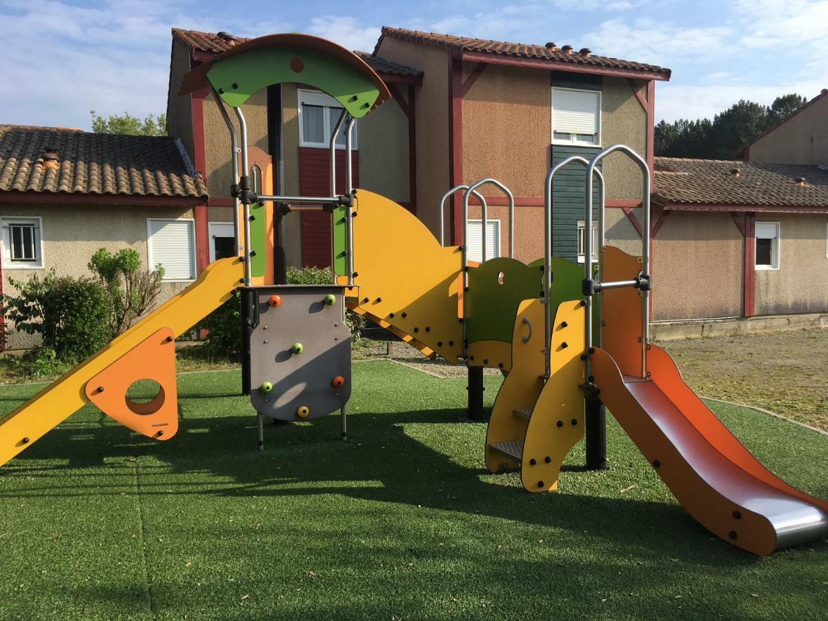 Residence Mes Amours D'Enfants - Les Villas Du Lac Soustons Bagian luar foto